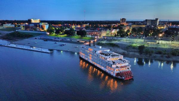 American Queen Steamboat Docking