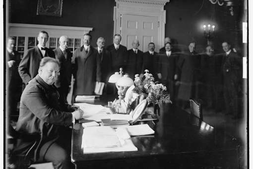 President William Howard Taft signing the New Mexico Statehood bill (1912)