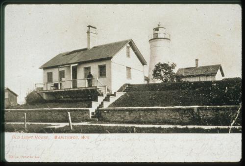 Postcard of the Manitowoc Lighthouse in 1880s