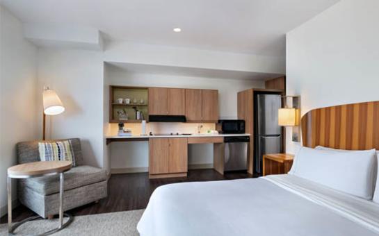 Element Austin Downtown - room 2