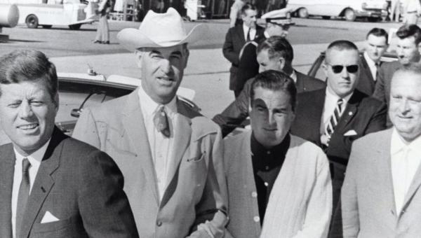 President kennedy with mayor Frank Bogert in Palm Springs, 1962