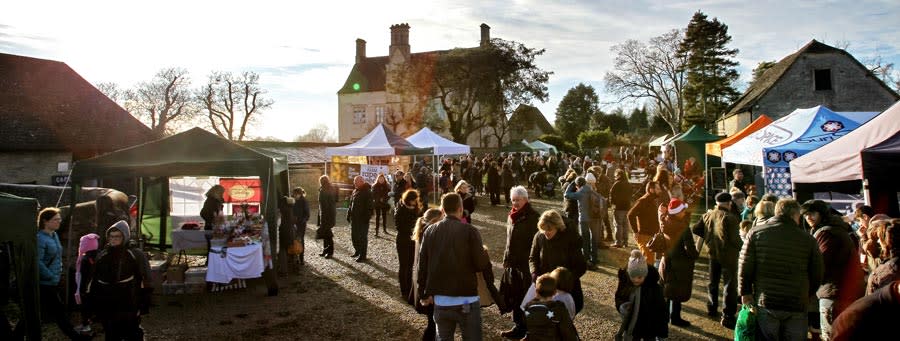 Cogges Christmas Market