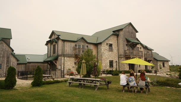 sprucewood winery exterior