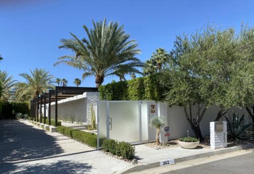 Arcitect Donald Wexler, Ted Leff House