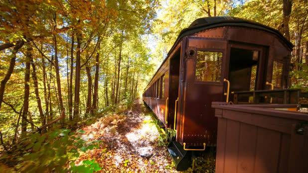 Catskill Mountain Railroad - Fall - Mt Tremper - Photo by Beautiful Destinations