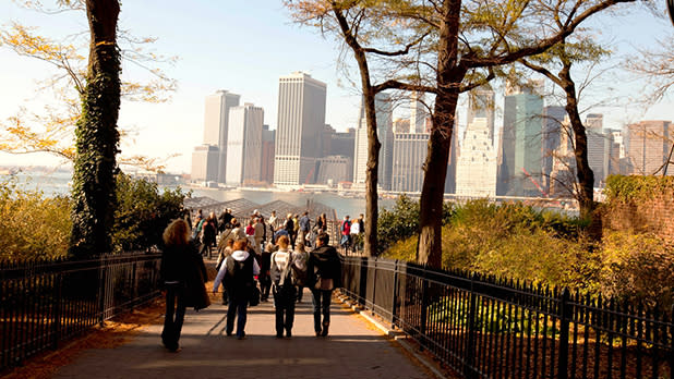 5_Brooklyn Heights Promenade_myrna-suarez_@ILNY website_618x348