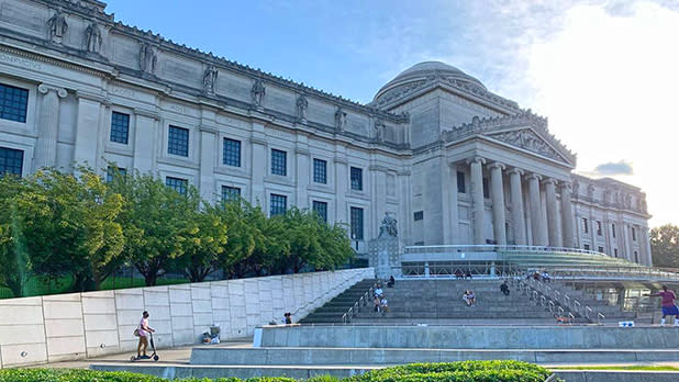 The front of Brooklyn Museum