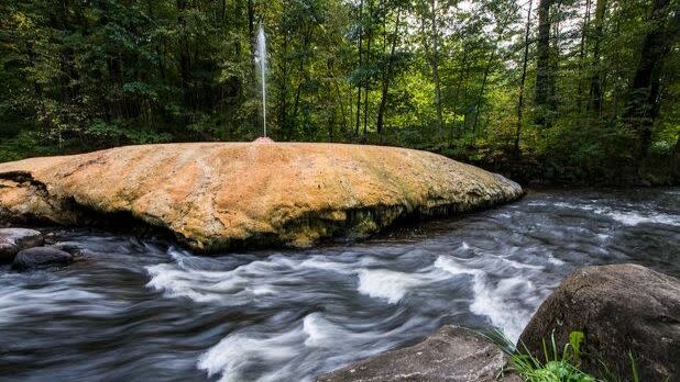 Saratoga Spa State Park, Geyser Springs Area