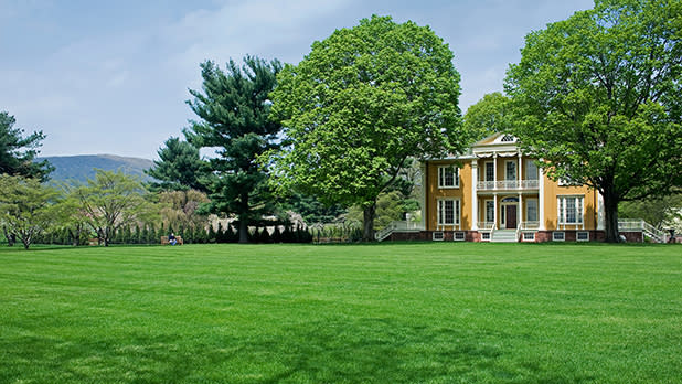 Boscobel House, a 19th-century Georgian mansion with gardens