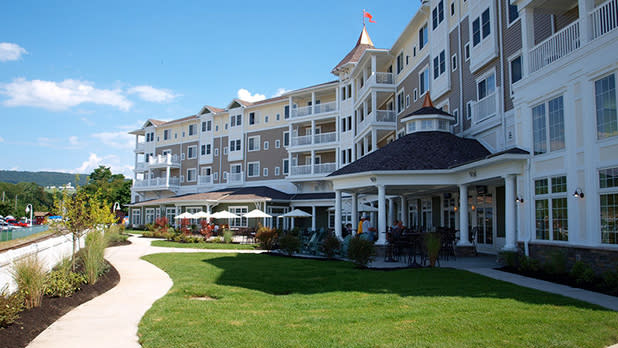 Watkins Glen Harbor Hotel