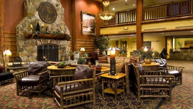 rustic lodge interior of Six Flags Great Escape Lodge & Indoor Waterpark