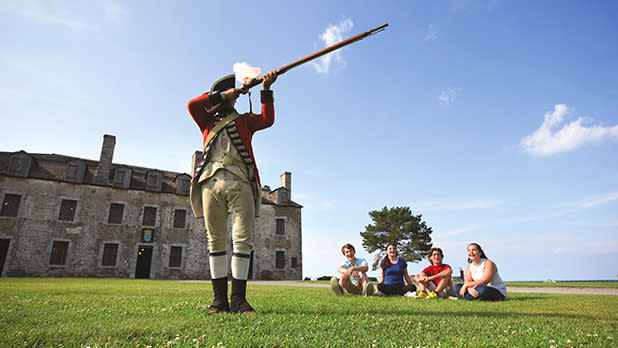 Old Fort Niagara_Demo_618x348