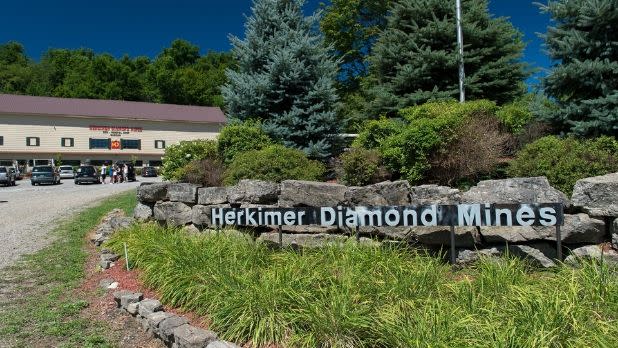 The entry to the Herkimer Diamond Mines building
