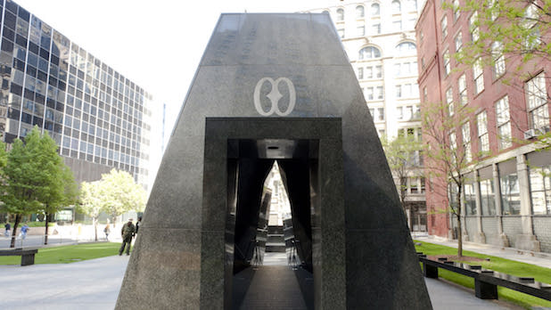 the outdoor memorial at the African Burial Ground National Monument
