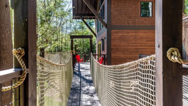 North Treehouse Trekker Airbnb