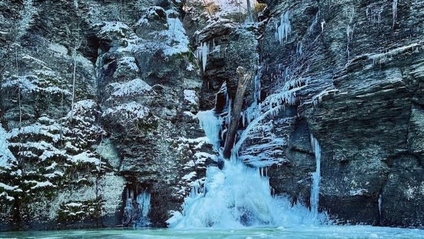 Mine Kill Falls frozen during winter