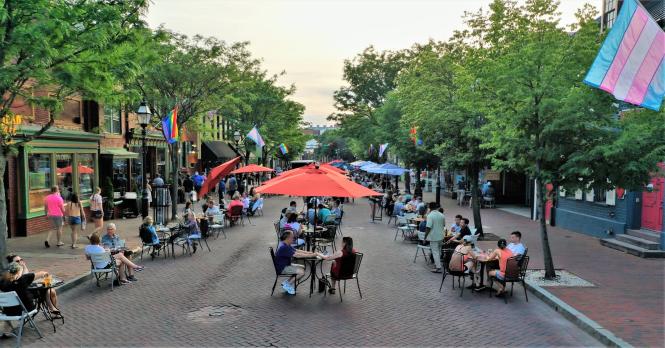 Outdoor dining on West Street in Annapolis, Maryland