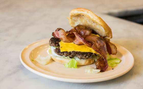 Bacon Cheeseburger - Camellia Grill