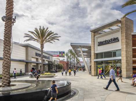 Welcome To The Outlets at Orange - A Shopping Center In Orange, CA - A  Simon Property