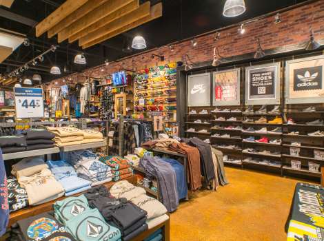 Tillys shoes near me online