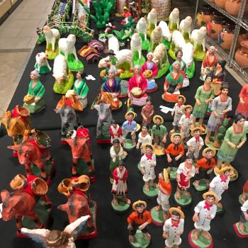 Nativity scene figurines