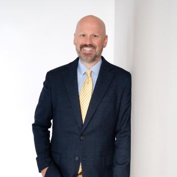 Eric Knopsnyder Headshot