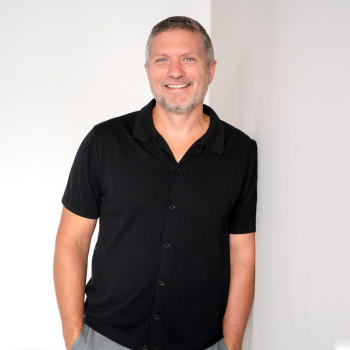 Wes Delara Headshot