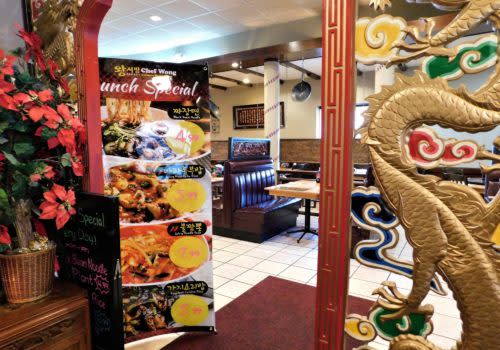 lunch special sign