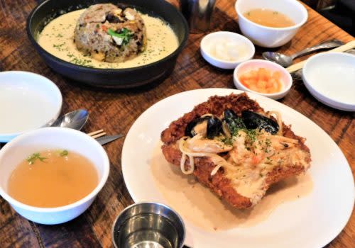 plates of food