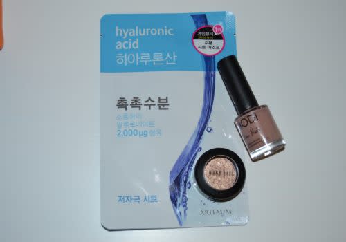 nail polish and face makeup packaging