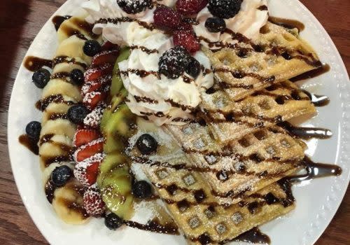 waffles with cream and fruit