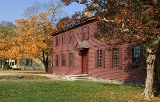 Five Questions with… Cyndi Rich of Colonial Ghosts Tours