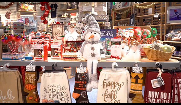 Christmas Gift Shop