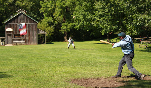 Deep River Grinders baseball