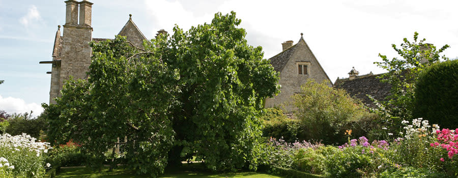 Kelmscott Manor