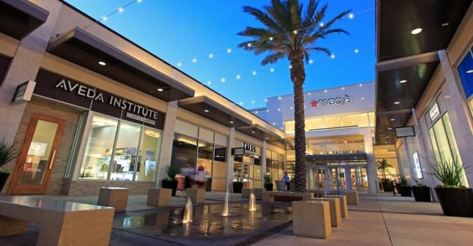 La Palmera Shopping Mall