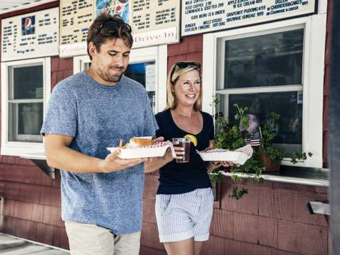 Evelyn's Drive-thru Clam Shack