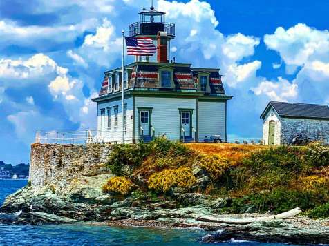 Rose Island Lighthouse in the Fall
