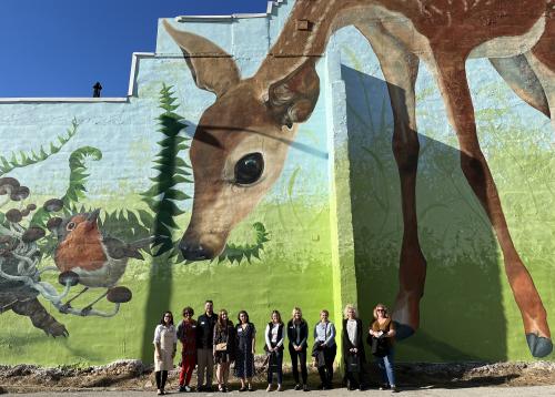 Mural Outside Refillism