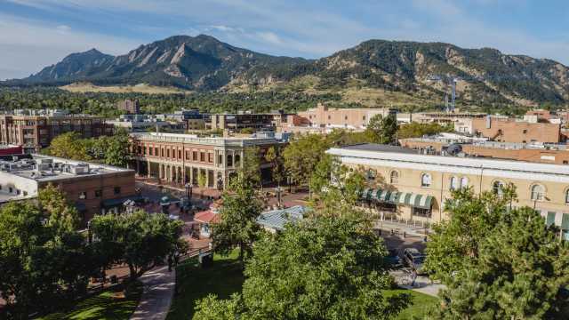 Boulder Colorado Hotels Find A Place To Stay Downtown