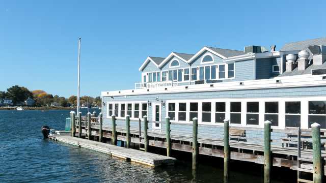 Waterfront Restaurants In Newport Dock To Table Dining Waterfront Restaurants In Newport Dock To Table Dining