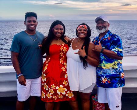 Alsum Organics Owners Carmen & Rick on a family vacation