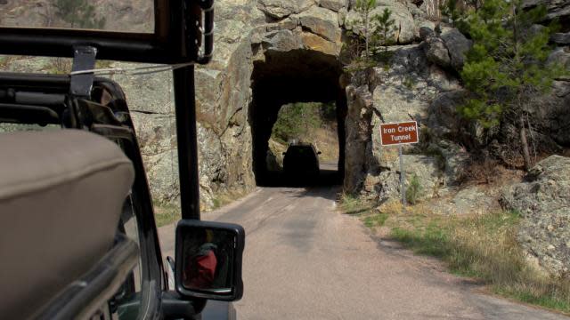 Tours-Guided-Adventures
