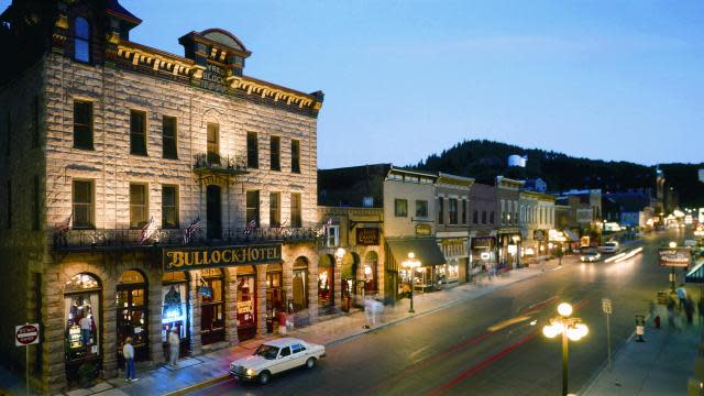 Scenic-Driving-Bullock-Street