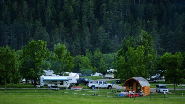 Camping 101 to 110 in the Black Hills and Badlands of South Dakota