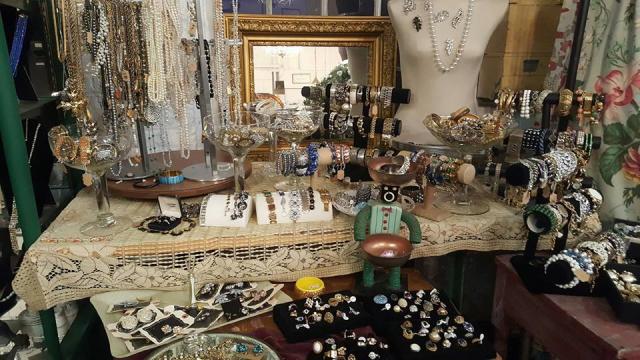 Madam D's Vintage Jewelry and Clothing