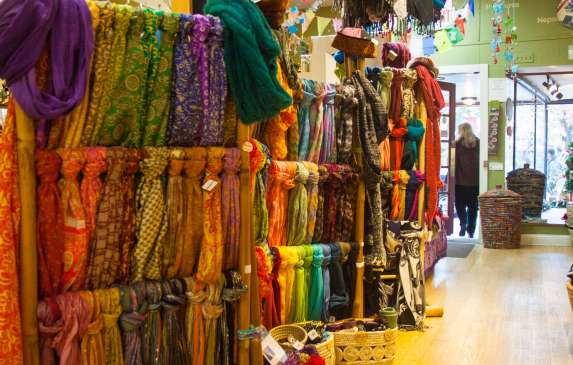 Bloomington Shopping Souvenirs Shops Galleries Gifts