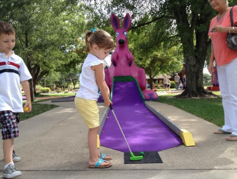 Sports Center Mini Golf