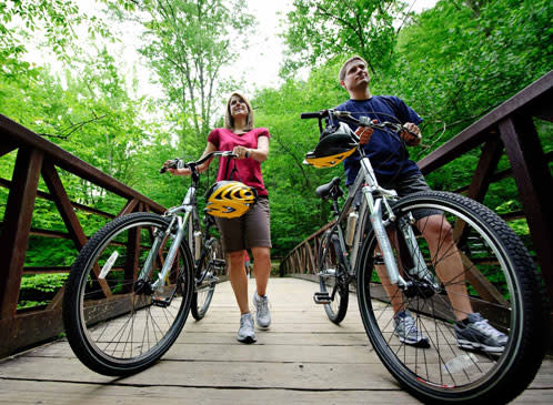 bicycling-498-365