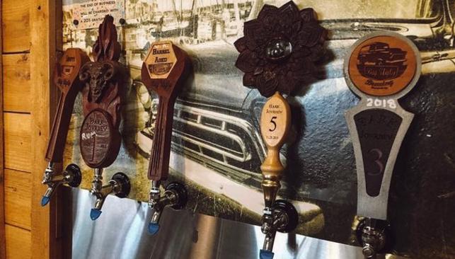 Taps at Big Ugly Brewing @steele_woodworks